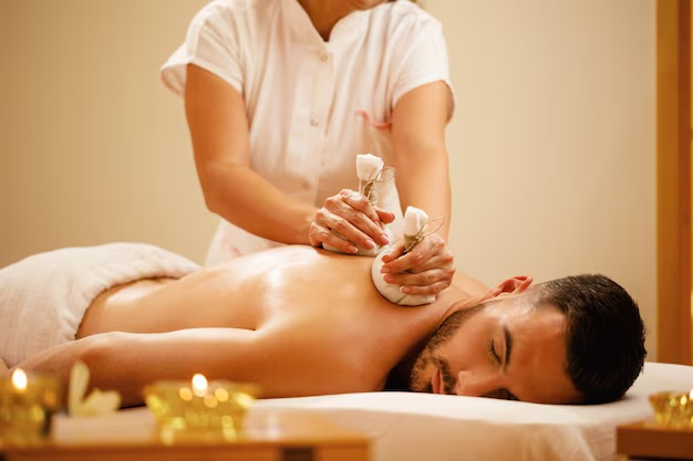Holiday Spa Massage 07 30 25 in Dubai