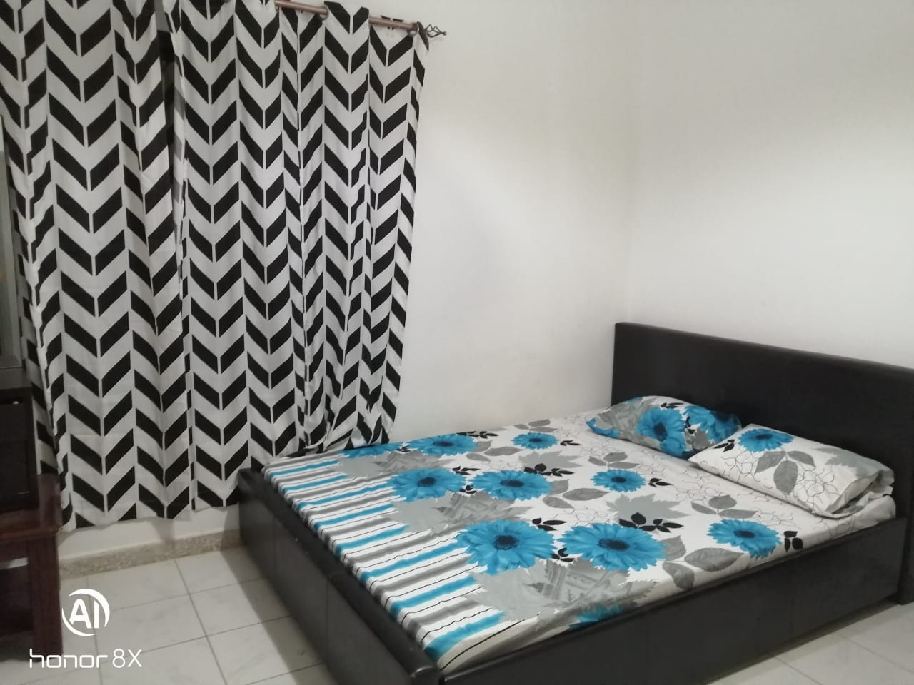 2700 Per Month Including Dewa And Wifi Fully Furnished Room Available In Karama