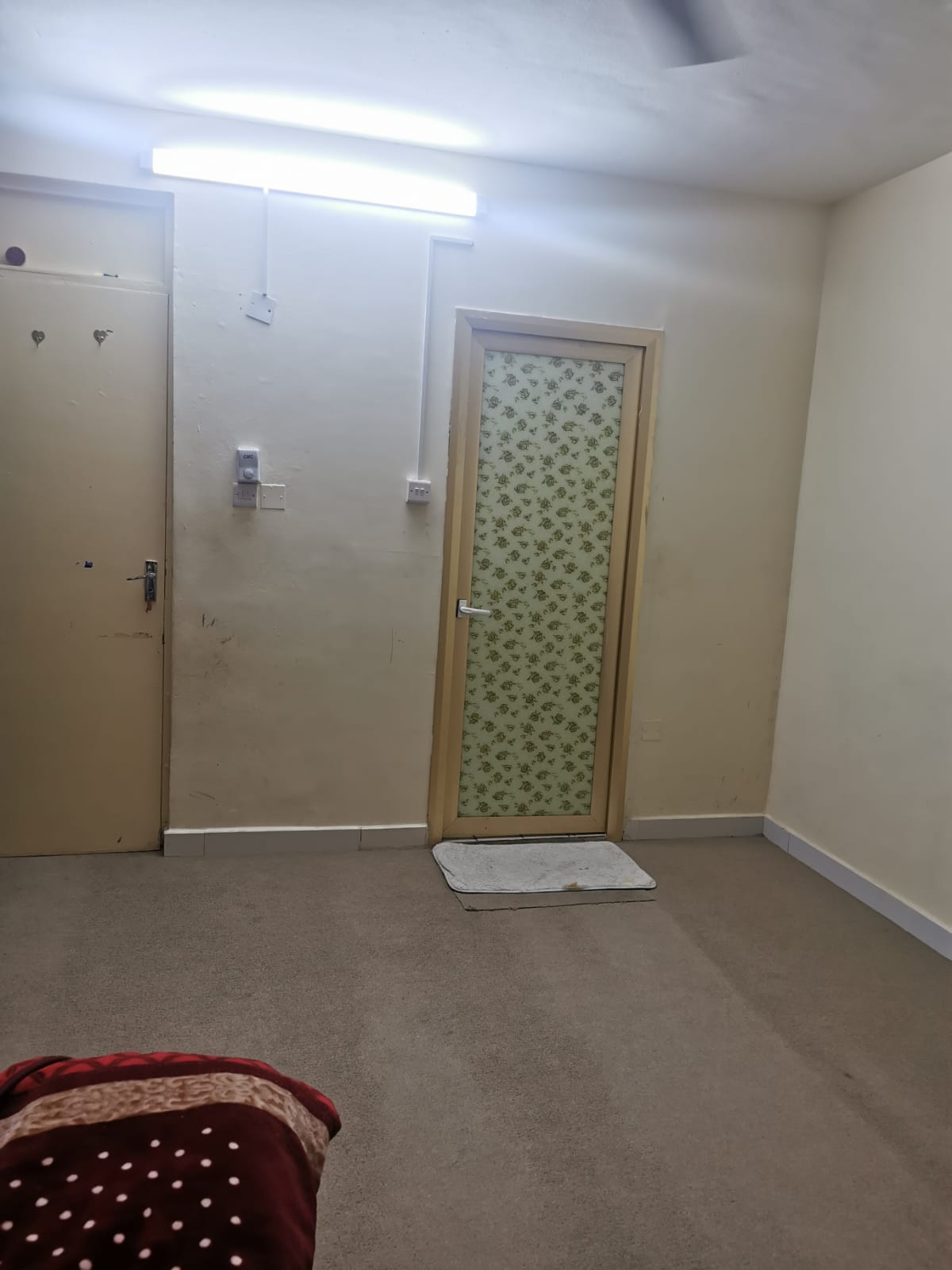 Furnished With Attached Bathroom Spacious Room Available In Karama