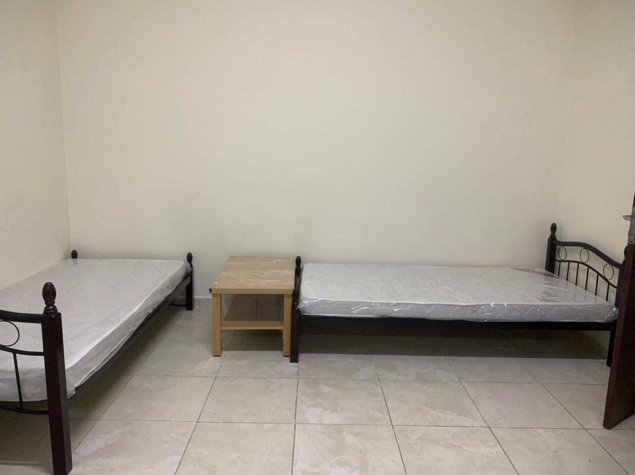 1000 Per Month Including Dewa And Wifi Fully Furnished Ladies Bed Space Available In Karama