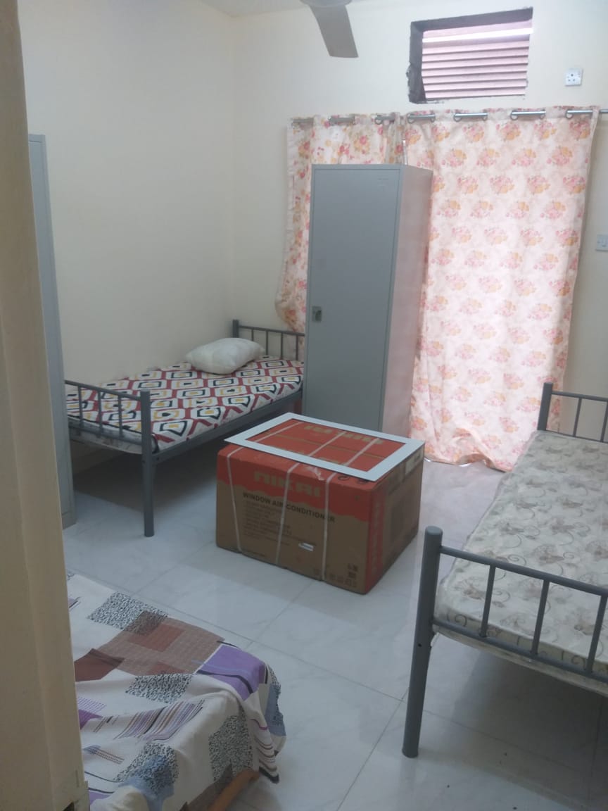 Executive Gents Bachelor Bed Space Available In Karama