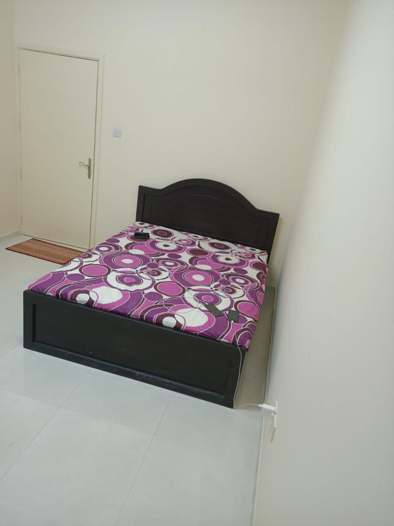 2650 Per Month Including Dewa And Wifi Fully Furnished Room Available In Karama