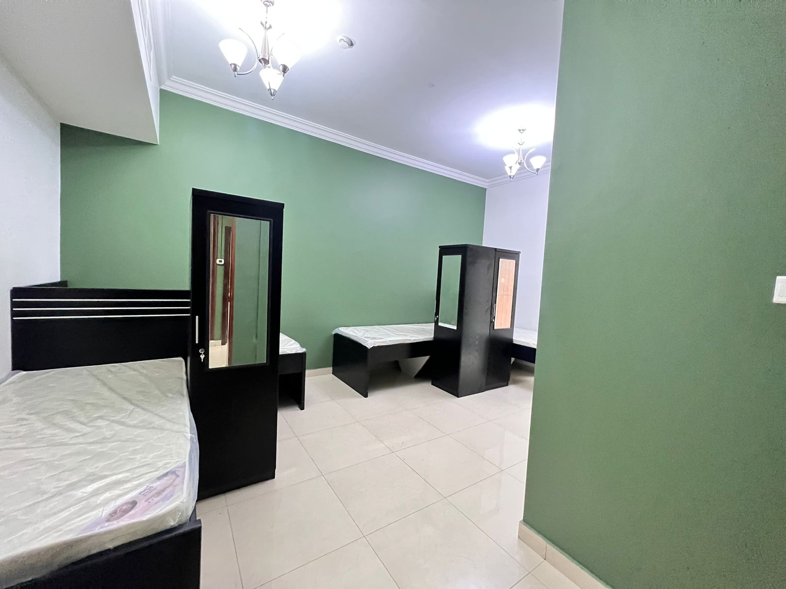 Karama Close To Adcb Metro Station Furnished Executive Ladies Bed Space Available