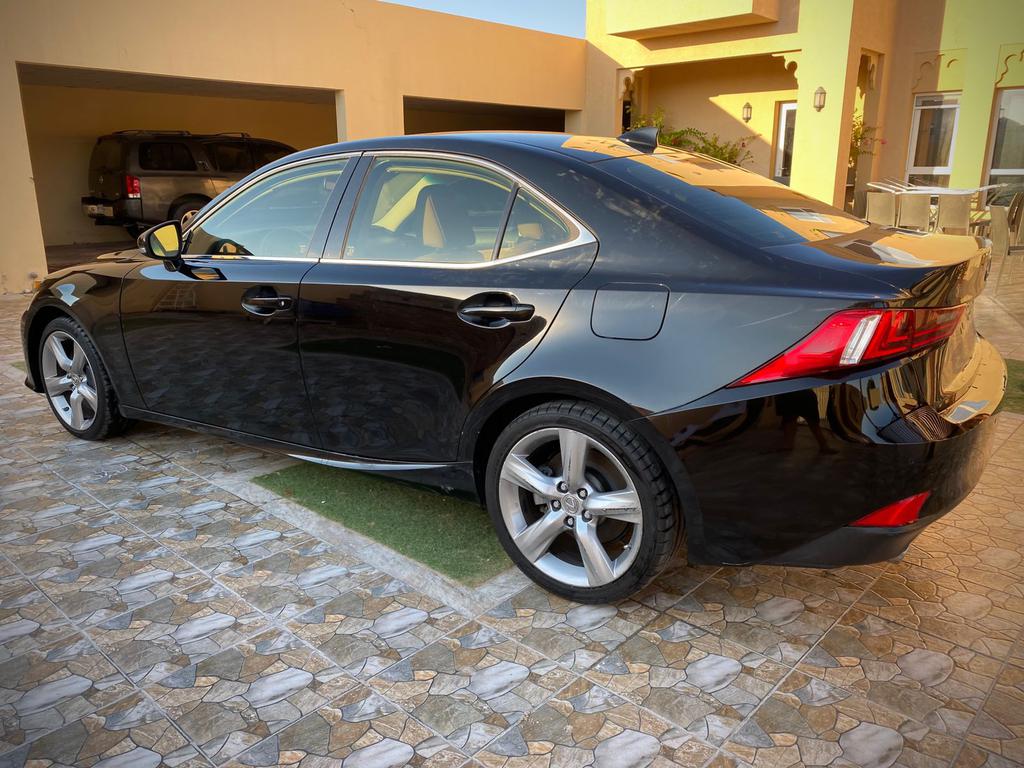 Lexus Is350 2014 for Sale in Dubai