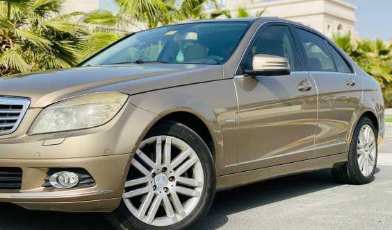 Mercedes Benz C200 Kompressor Sunroof Ll Gcc Very Well Maintained