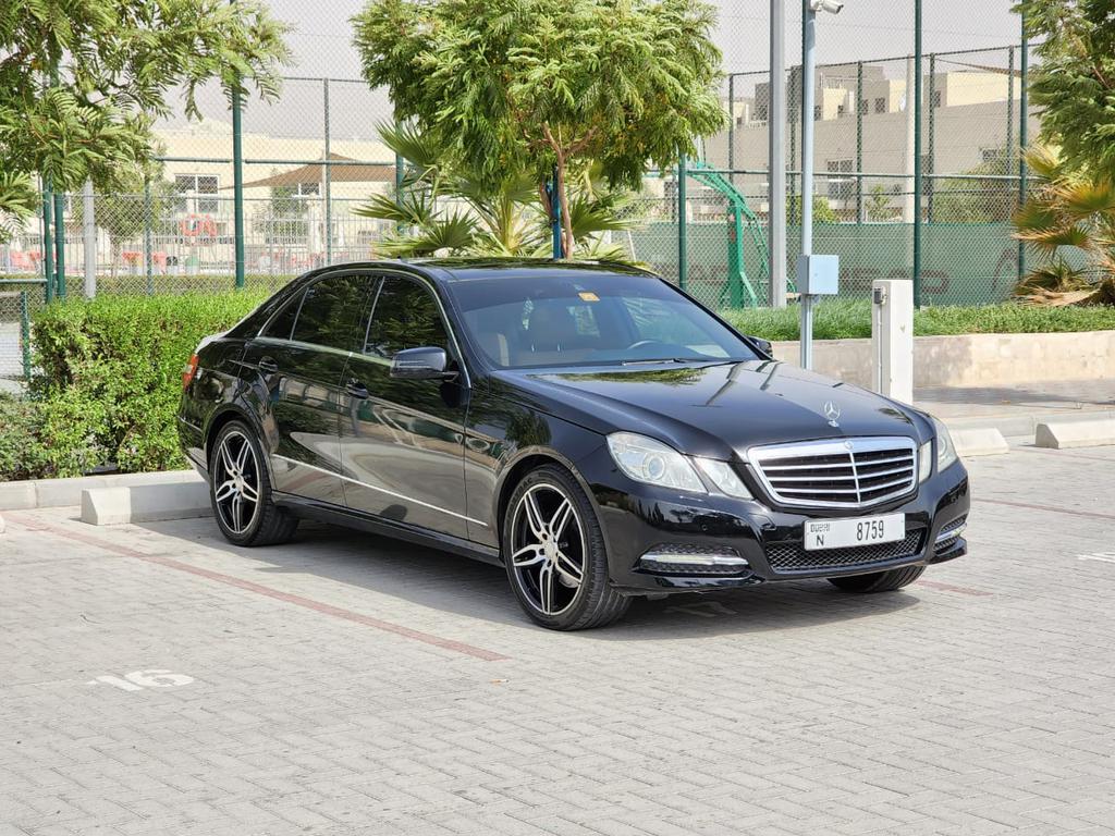 Mercedes E300 2011 Amg for Sale in Dubai