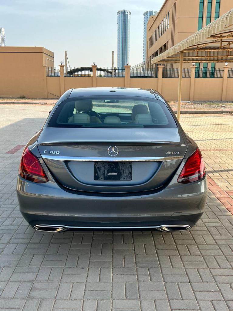 Mercedes C300 4matic 2019 Us Specs Low Mileage