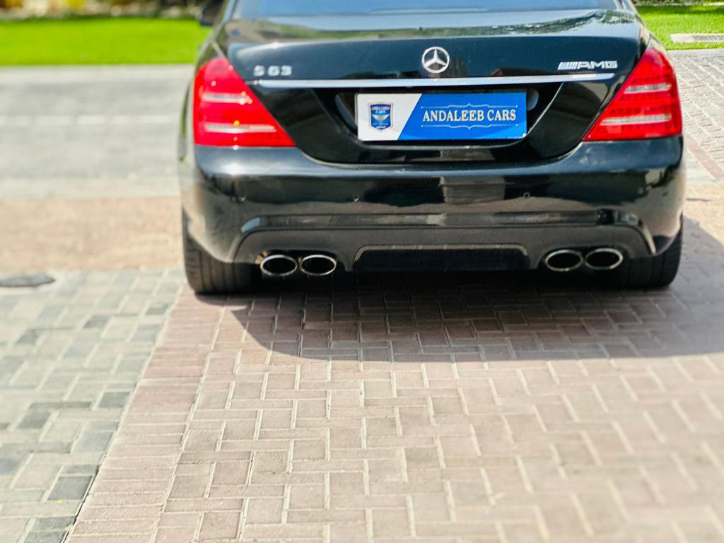 Mercedes Benzs63 Amg Well Maintained Prefect Conditin