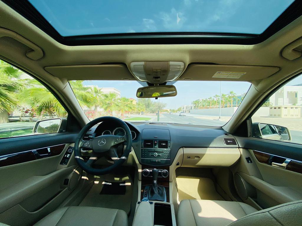 Mercedes Benz C200 Kompressor Sunroof Ll Gcc Very Well Maintained