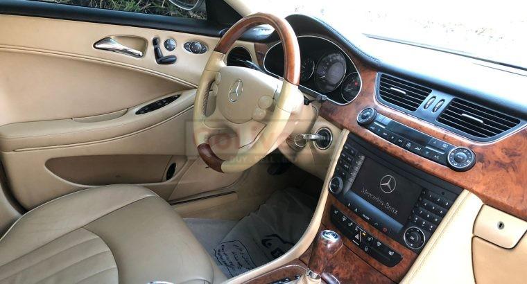 Mercedes Benz Cls 500 2006 for Sale in Dubai