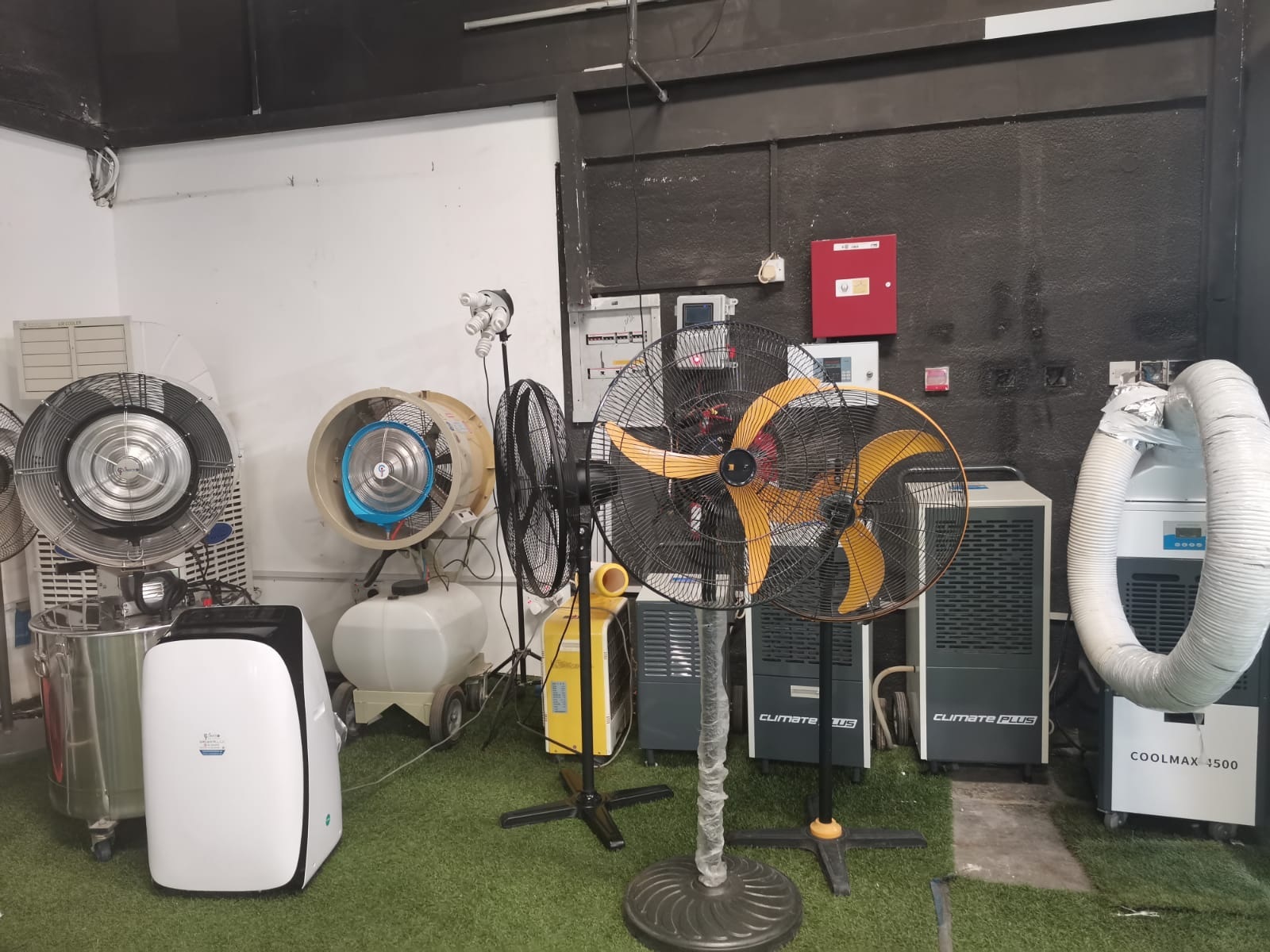 Industrial Outdoor Cooler Rental for Sale in Dubai