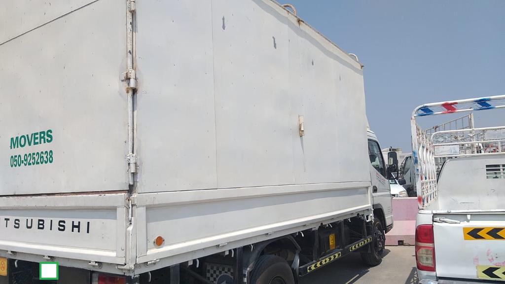 Mitsubishi Canter Loader Service Truck For Sale In Dubai