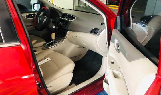 Nissan Tiida 2014 for Sale in Dubai