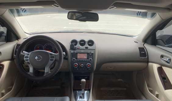 Nissan Altima 2012 for Sale in Dubai