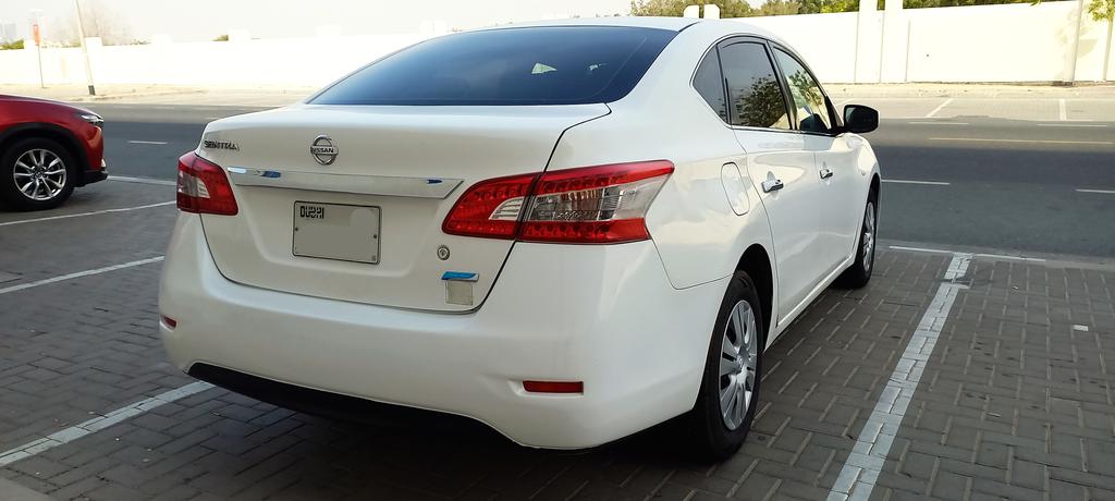 Nissan Sentra 2016 Gcc for Sale in Dubai