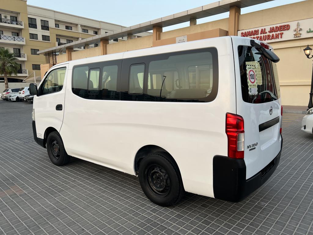 Nissan Urvan 2016 for Sale in Dubai