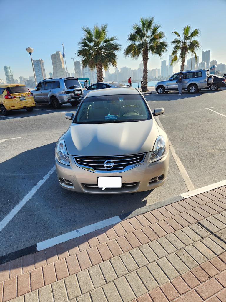 Nissan Altima For Sale in Dubai