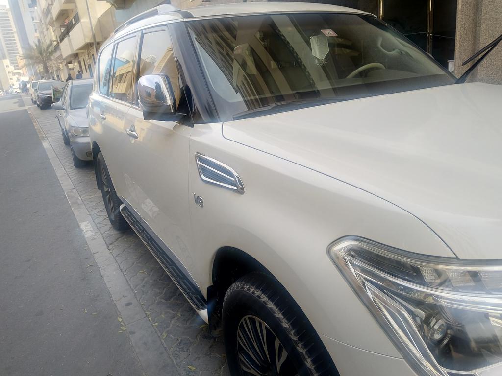 Nissan Patrol Platinum City for Sale in Dubai