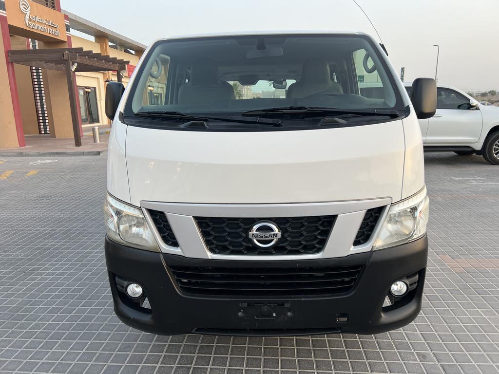 Nissan Urvan 2016 for Sale in Dubai