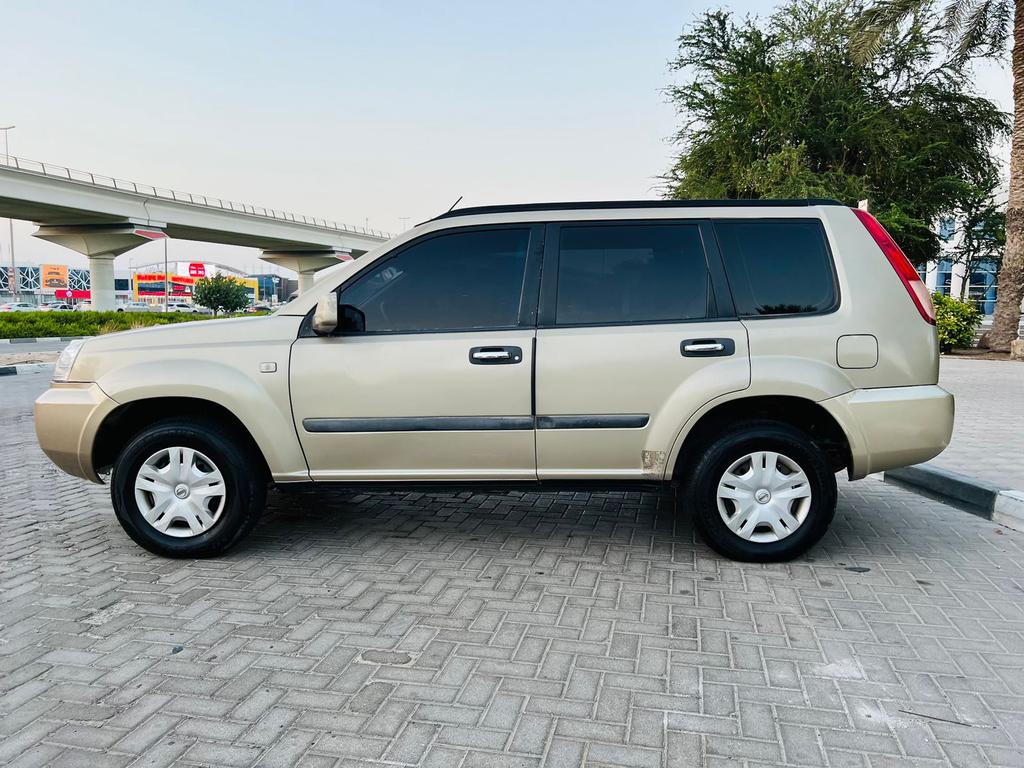 X Trail Ll 4x4 Ll Gcc Ll Well Maintained in Dubai