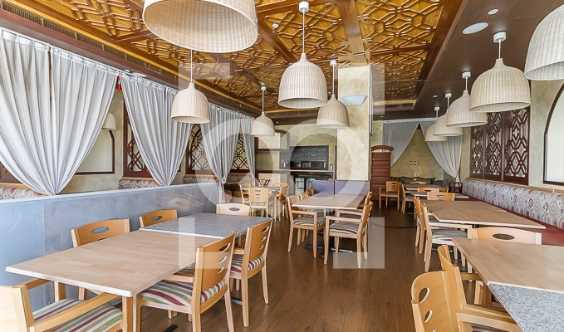 Fully Fitted Restaurant Best Price Dubai Marina Prime Locatio