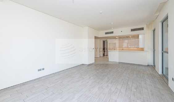 Mid Floor Two Bedrooms Maid Canal Burj View
