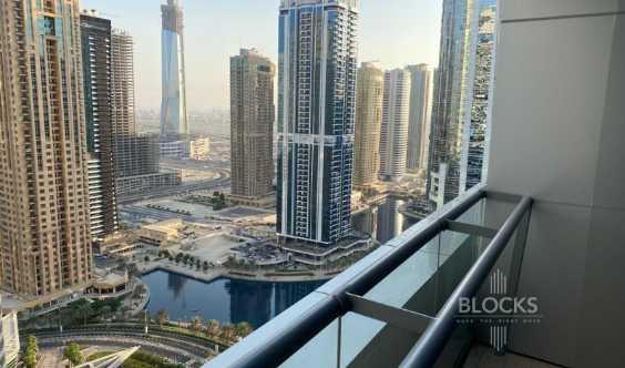 Vacant Close To Metro 2 Bedrooms Apartment  Balcony Lake View