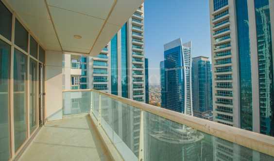 2 Bedrooms With Lake View In Tamweel Tower Jlt