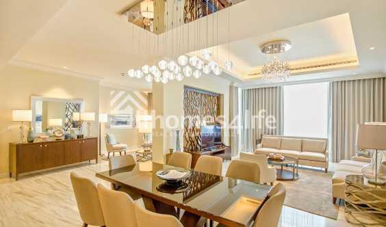 Stunning View Of Burj And Fountain Well Priced