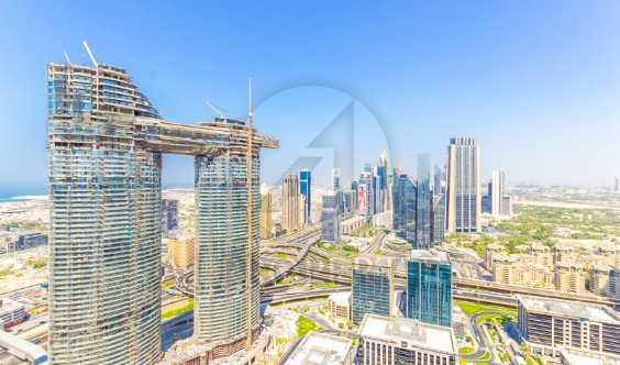 BRight 3 Bedrooms In Burj Vista Facing The Sea