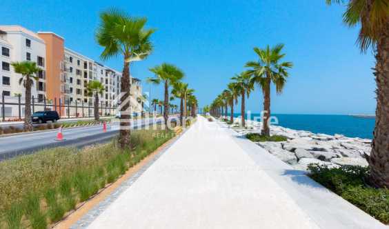 BRand New Perfect Location Feel The Sea in Dubai