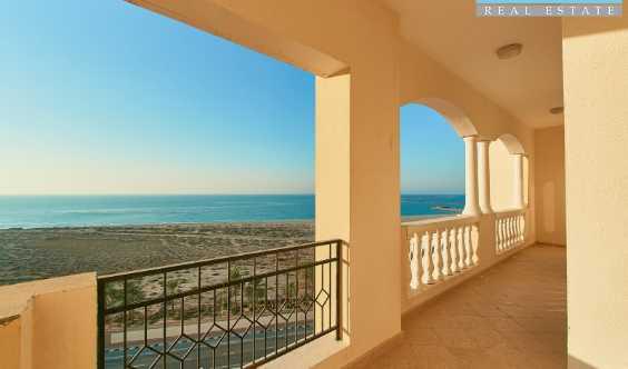 Stunning Sights Sea View Spacious Two Bedroom