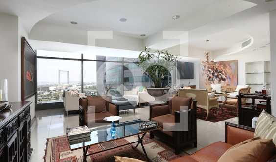 High Standard Living 2 Bedrooms Apartment  Duplex Frame View