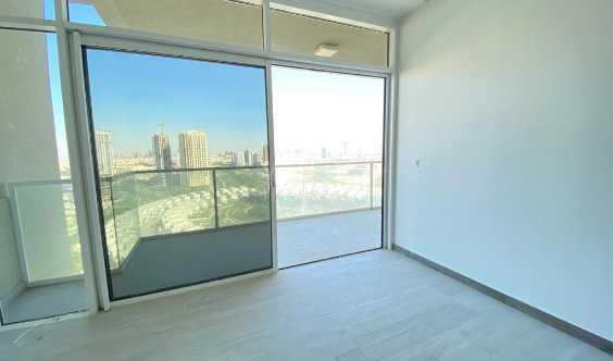 Motivated Seller 1bhk Vacant BRand New in Dubai