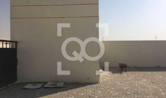 Medium Size Open Yard Free Parking in Dubai