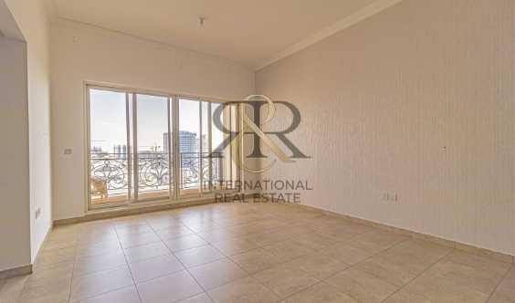 Spacious 1 Bedroom With Balcony Well Maintained