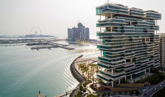 Amazing Duplex With Full Sea View in Dubai