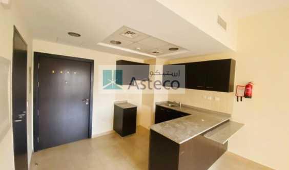 Al Thamam Inner Circle Lshape Studio For Sale
