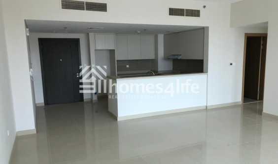 Modern Layout Pool And Park View Spacious in Dubai