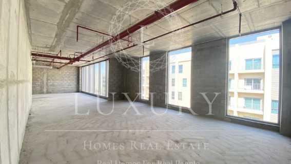 BRight Big Open Space For Office With Free Parking