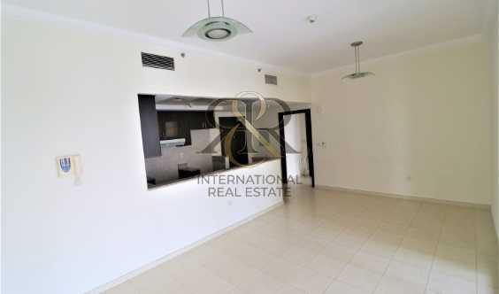 Dubai Canal View 1 Bedroom With Balcony