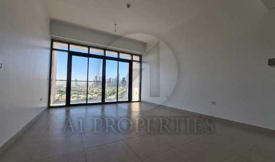 Lake And Emirates Hills View 1 Bedroom In C2 Tower