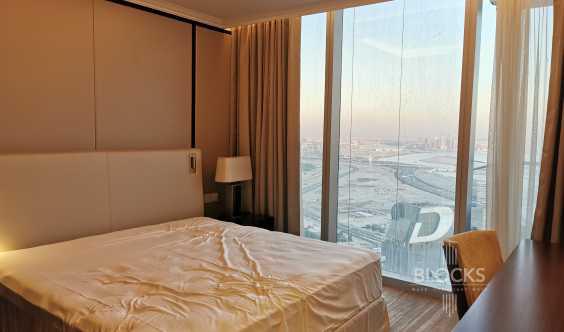 Higher Floor Beautiful View Spacious 1 Bedroom Study