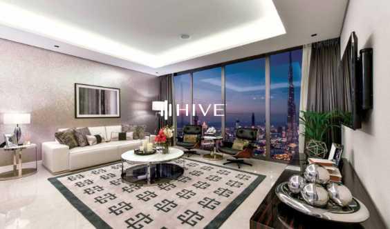 Canal View 2 Bedrooms Apartment in Dubai