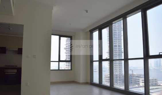 Amazing Layout 1 Bedroom With Balcony Canal View Vot