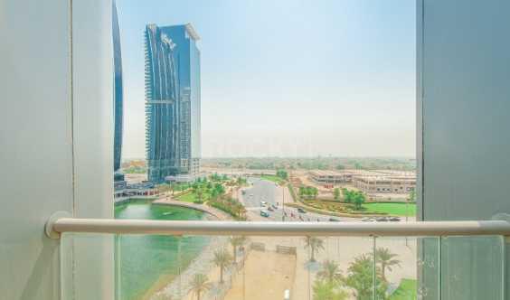 2 Bedrooms Apartment With Plus Laundry Room Jlt