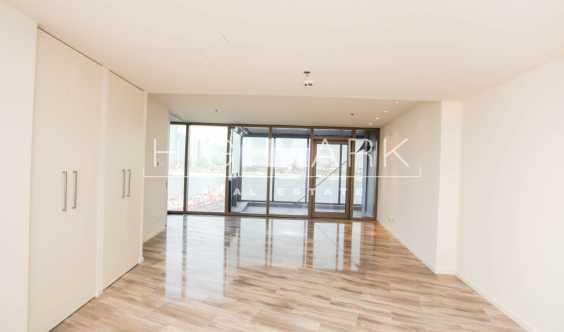 Amazing Creek View 1 Bedroom Apartment In D1 Tower