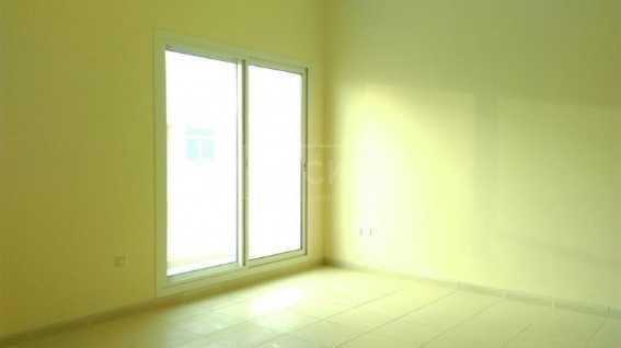 1 Bedroom With Balcony Queue Point Liwan in Dubai