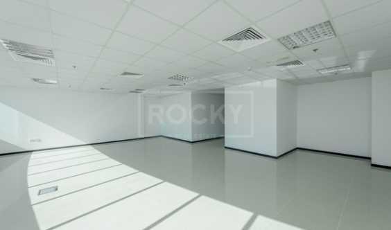 Spacious Fitted Office In Xl Tower Business Bay