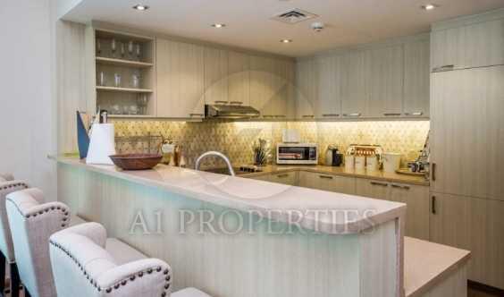 Upgraded 2 Bedrooms In Blvd Central Facing Burj